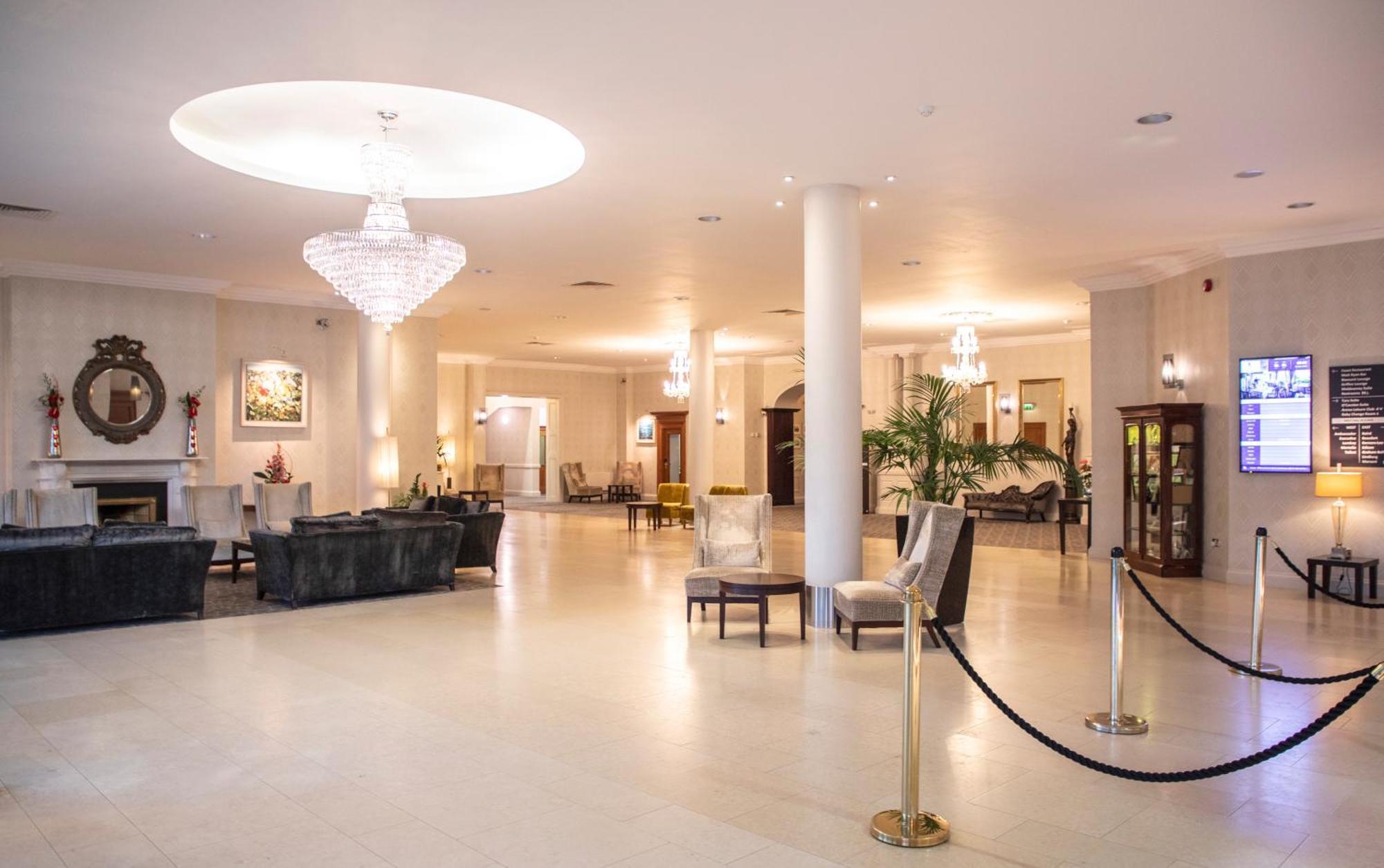 Grand Hotel Малахайд Экстерьер фото